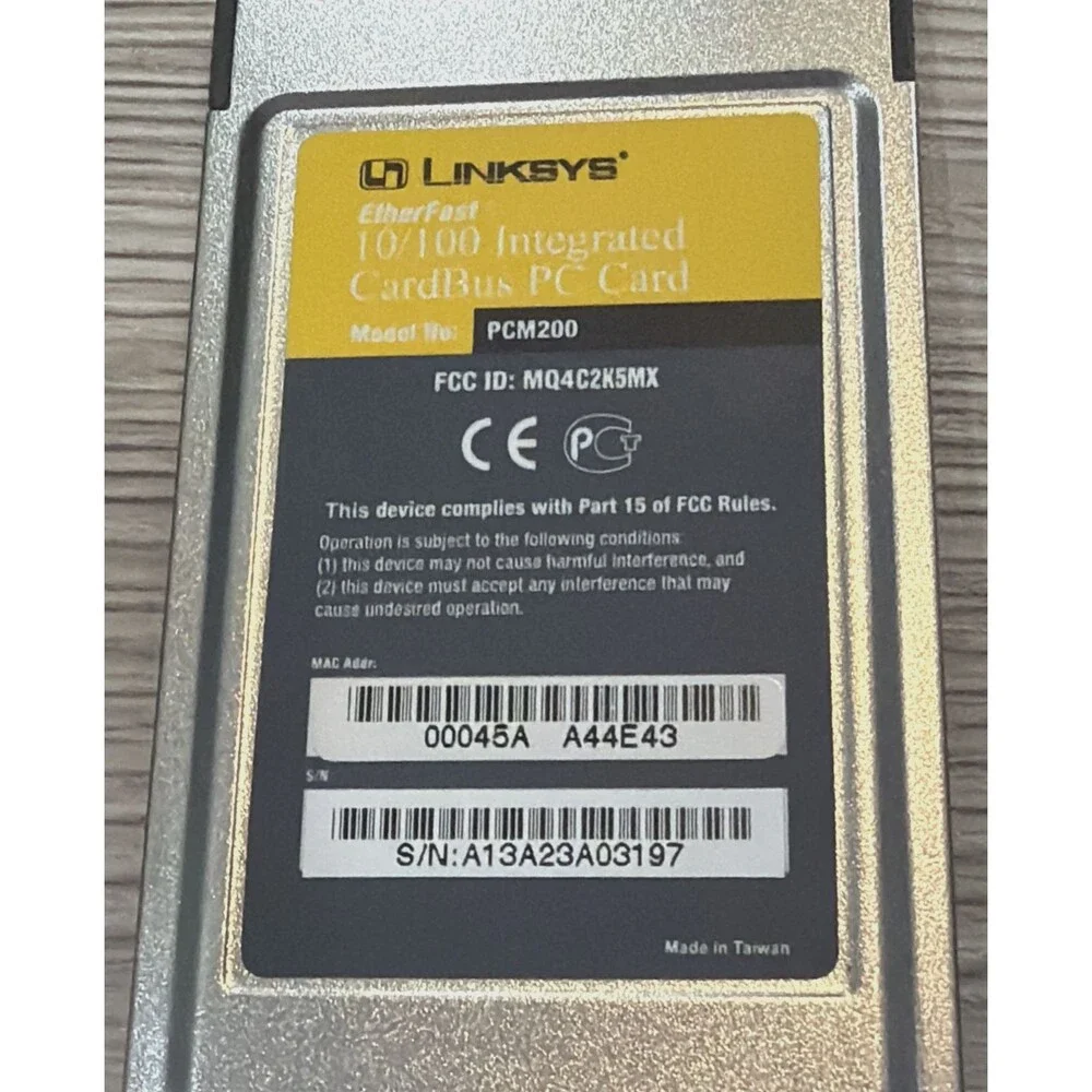Linksys PCM200 EtherFast 10/100 Integrated CardBus PC Card Adapter w/ Cable